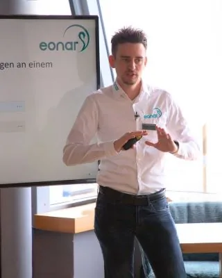 Lucien im Vortrag